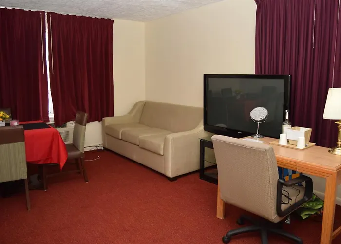 Knights Inn Oswego East